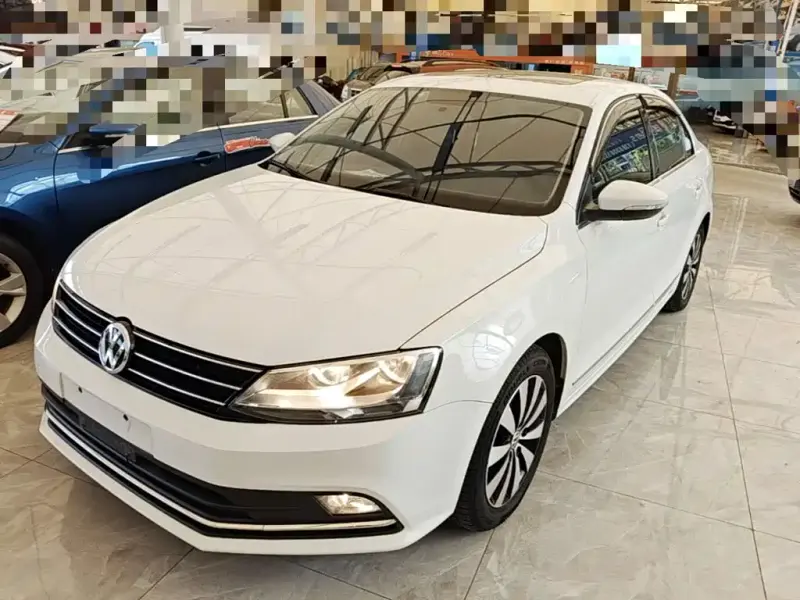 Volkswagen Sagitar Volkswagen Sagitar 2017 1.6L Auto Comfort Type, 2017 — фото 1