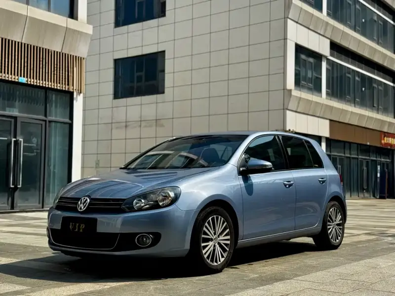 Volkswagen Golf, 2013