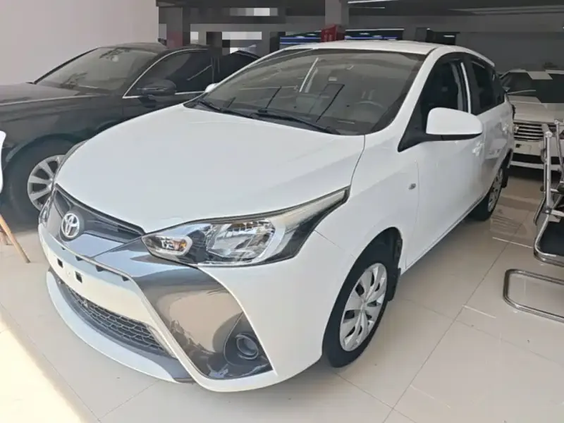 Toyota Yaris L, 2021