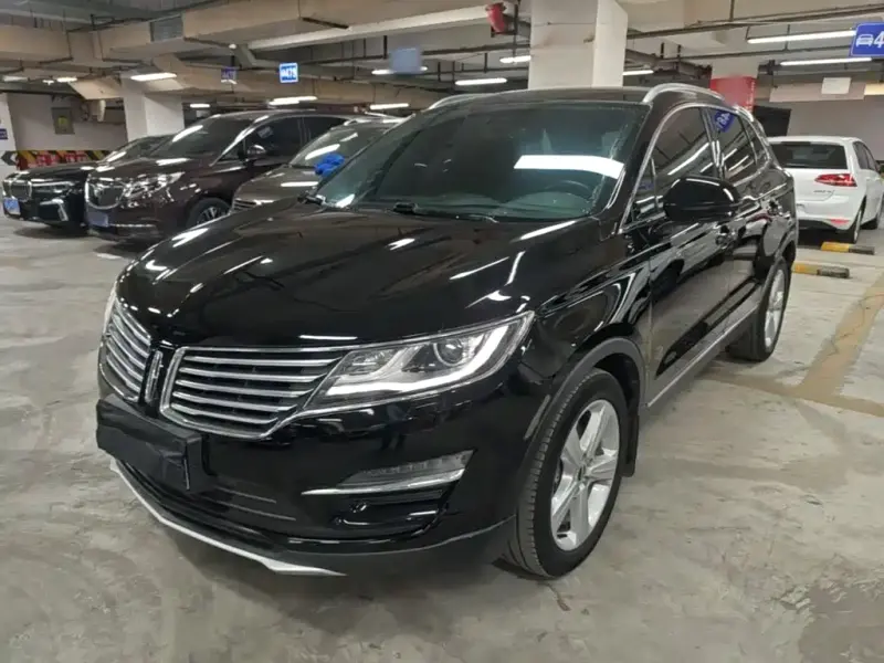 Lincoln MKC, 2017