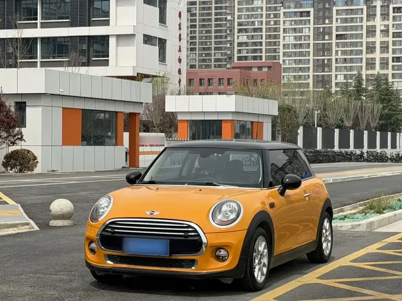 MINI Mini, 2015