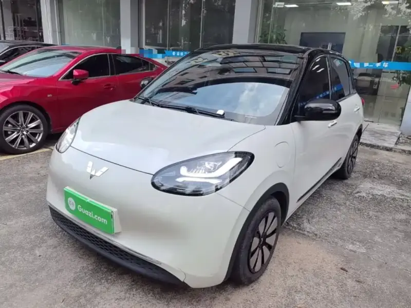 Wuling Bingo Wuling Binguo 2023 333km Spirit Sharp Connected, 2023 — фото 1