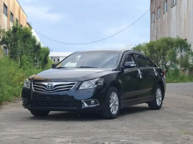 Toyota Camry Toyota Camry 2013 200G Classic Luxury Edition, 2015 — фото 1