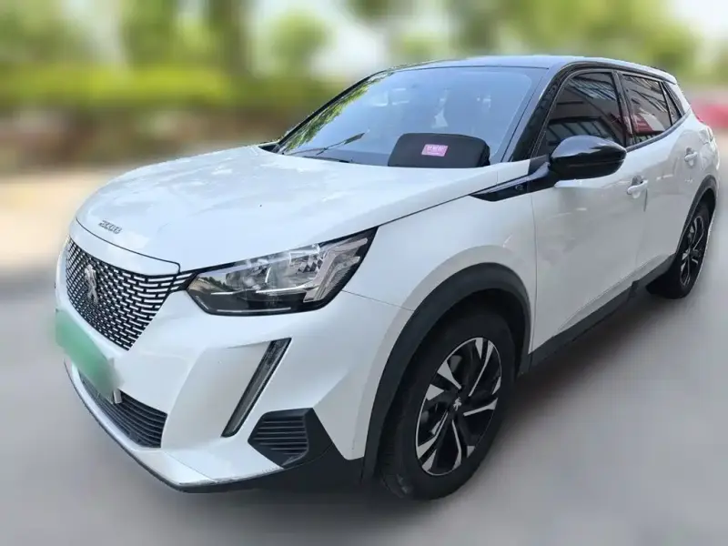 Peugeot e2008, 2021