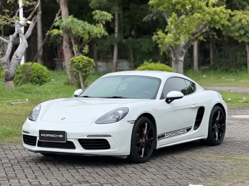 Porsche 718, 2017