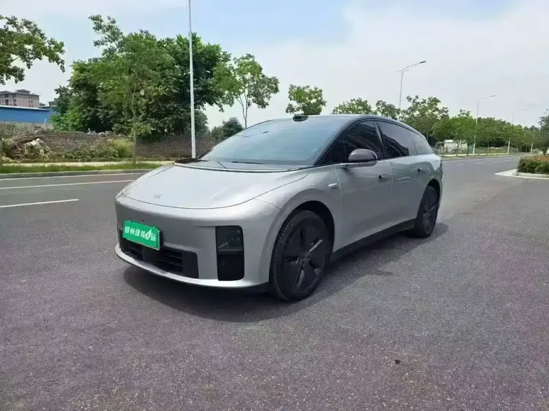 Li Auto i6, 2025