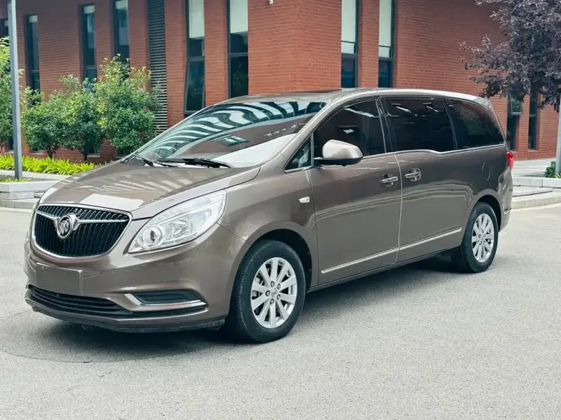 Buick GL8, 2018