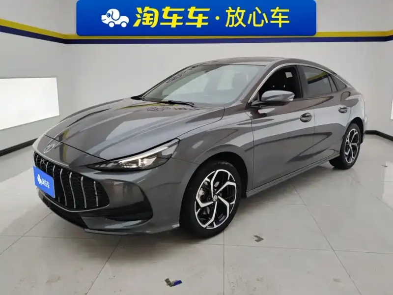 MG MG5, 2025