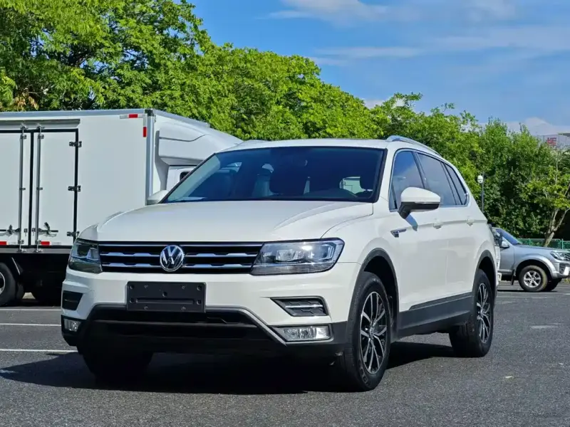 Volkswagen Tiguan L, 2018