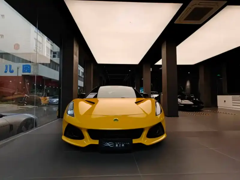 Lotus Emira, 2023