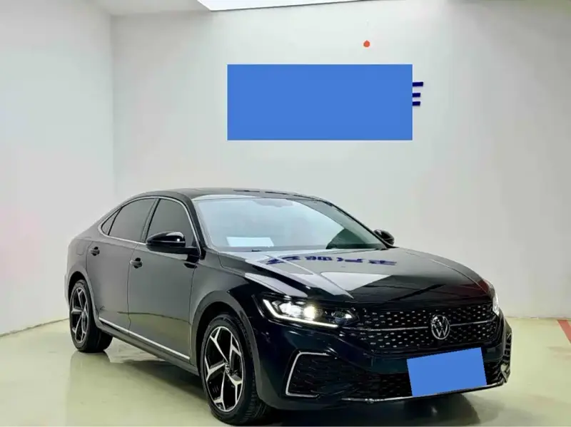 Volkswagen Passat, 2025