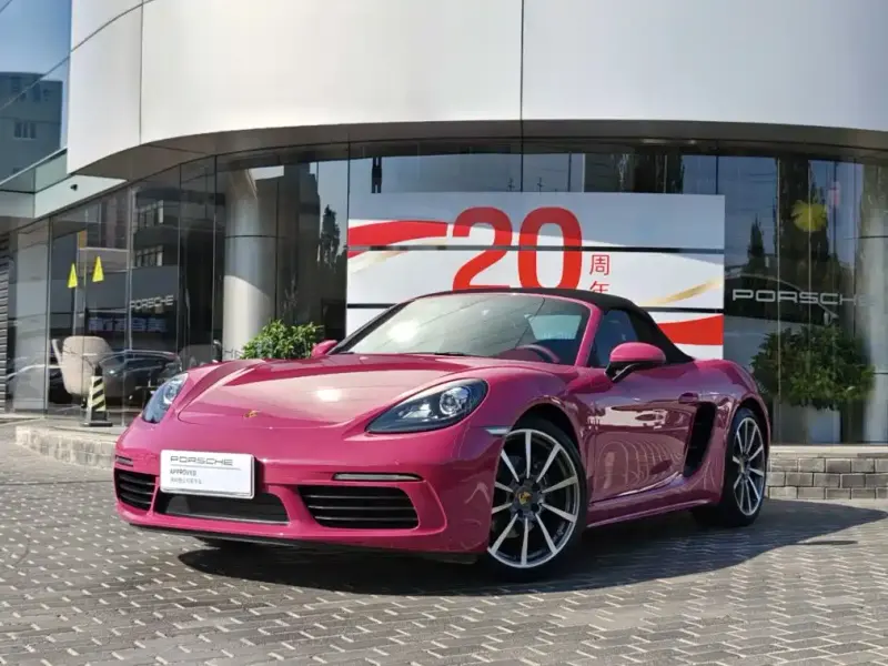 Porsche 718, 2023
