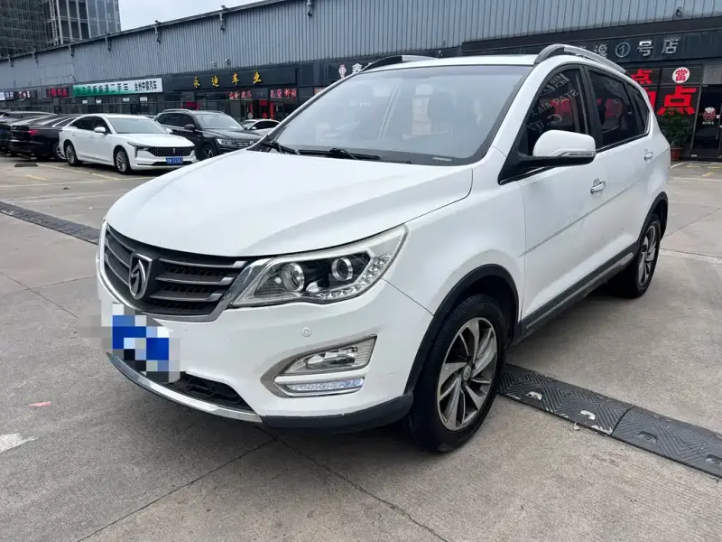 Baojun 560, 2017
