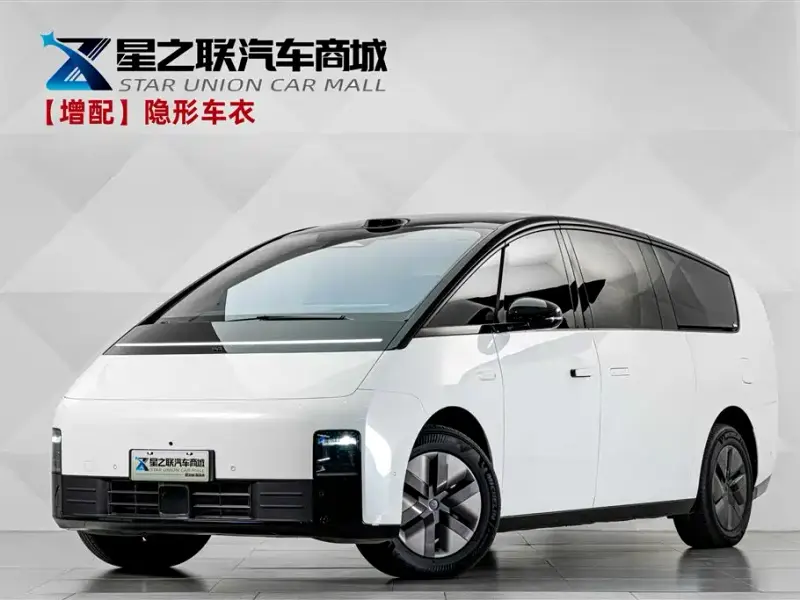 Li Auto Li MEGA, 2025
