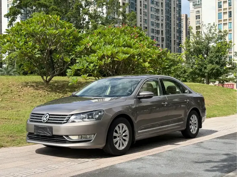 Volkswagen Passat, 2012