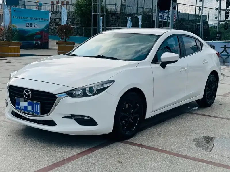 Mazda 3 Axela, 2018
