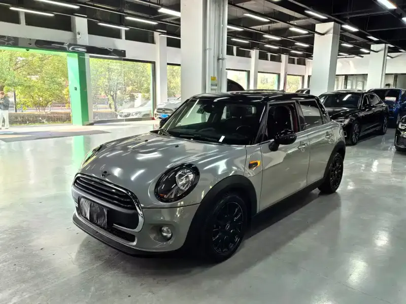 MINI Mini, 2018