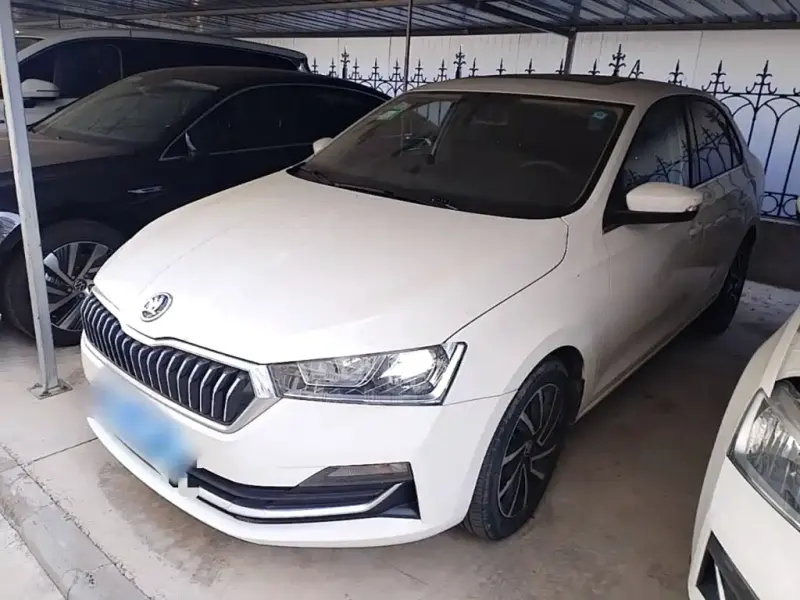 Skoda Rapid Skoda Rapid 2022 1.5L Auto Comfort Enjoy Edition, 2022 — фото 1