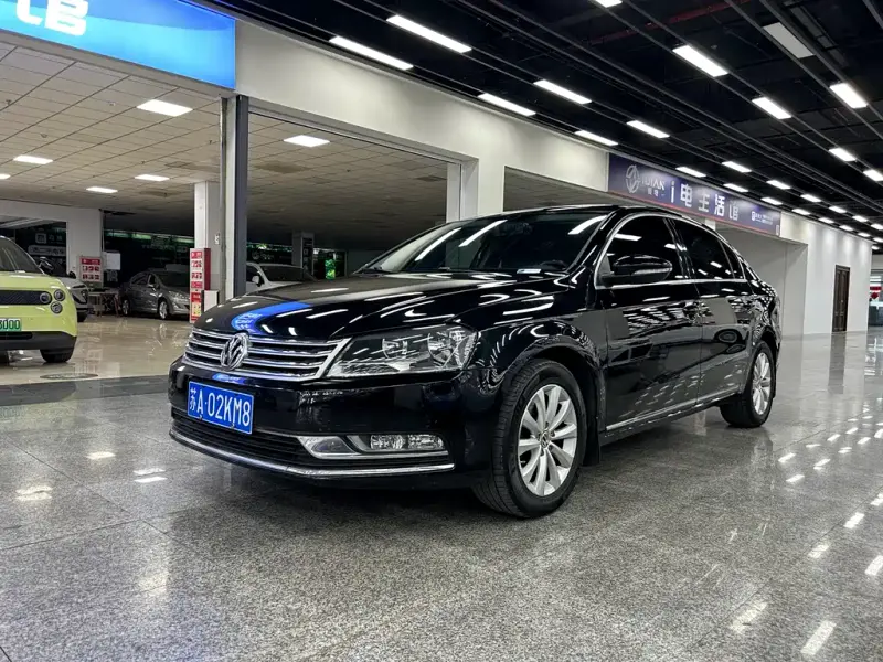 Volkswagen Magotan, 2013
