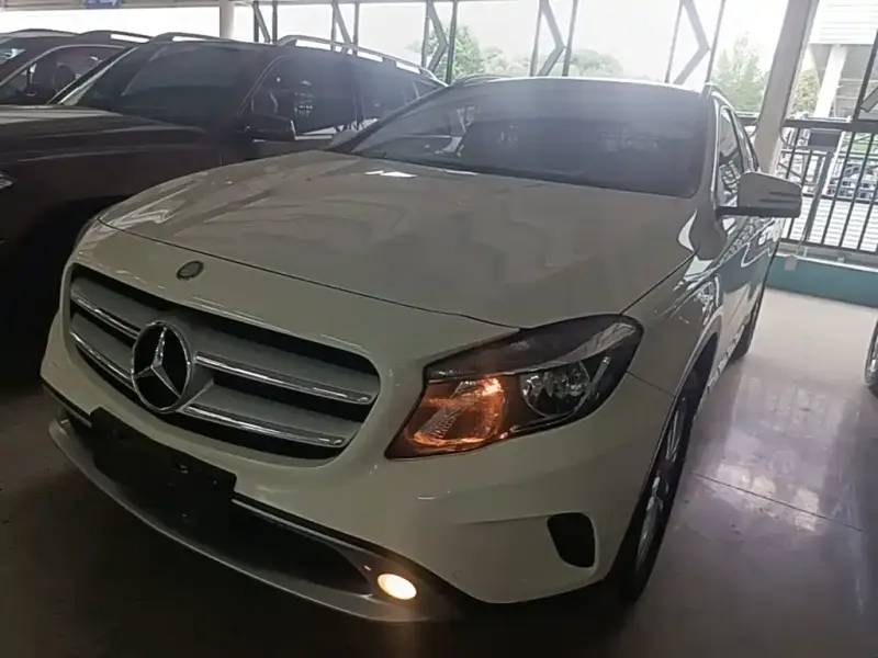 Mercedes-Benz GLA, 2017
