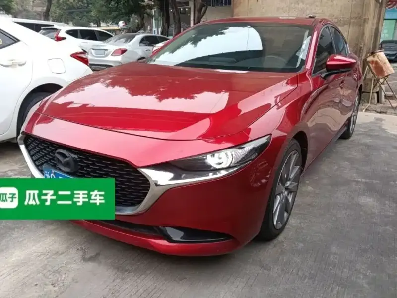 Mazda 3 Axela, 2021