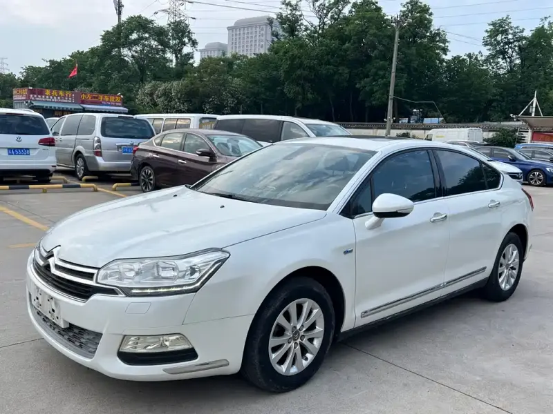 Citroen C5 Citroen C5 2014 1.6T Auto Premium Type, 2015 — фото 1