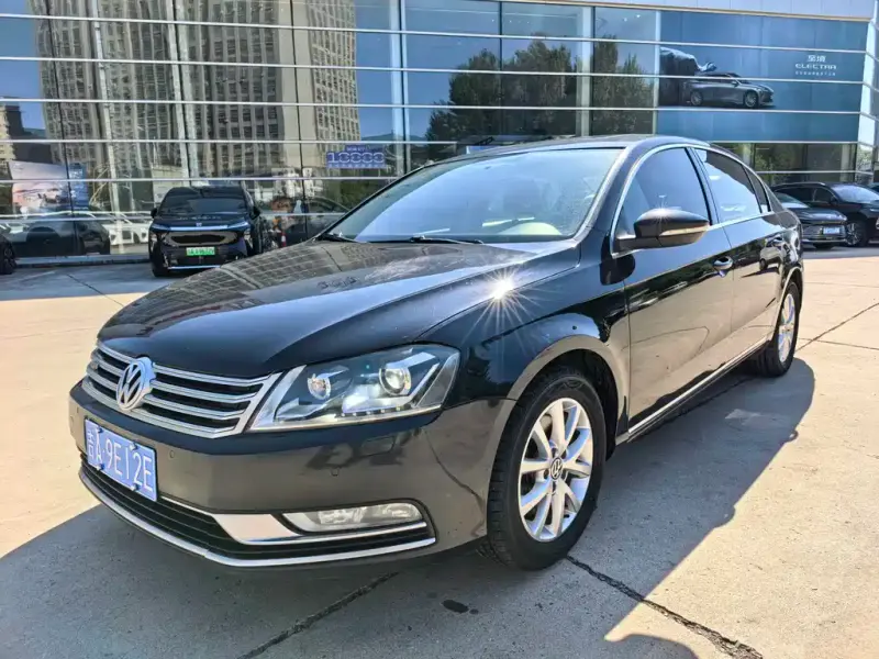 Volkswagen Magotan, 2011