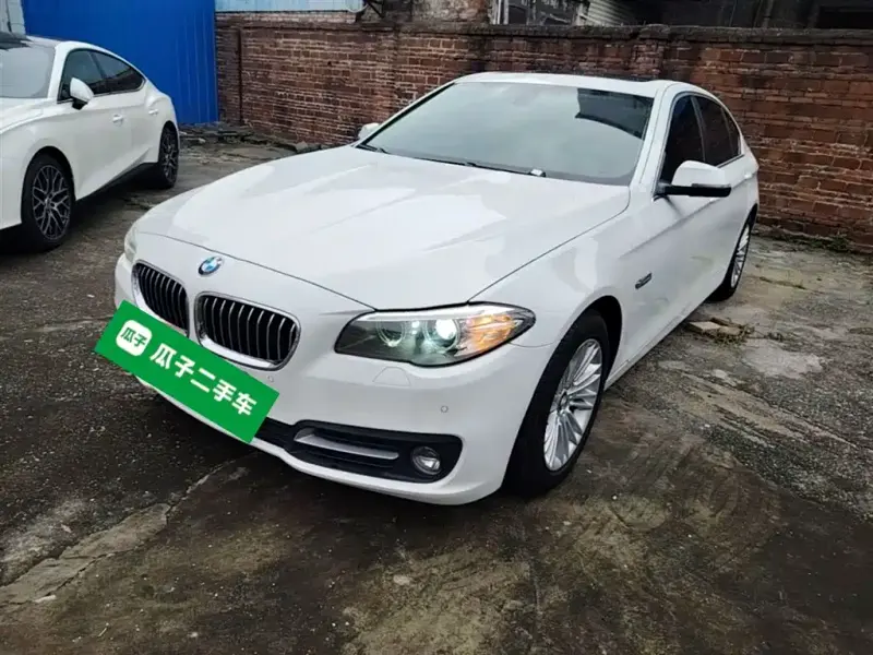 BMW 5 Series, 2015