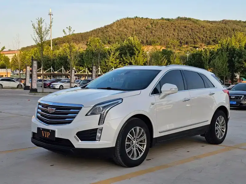Cadillac XT5, 2017