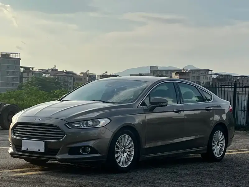 Ford Mondeo, 2013