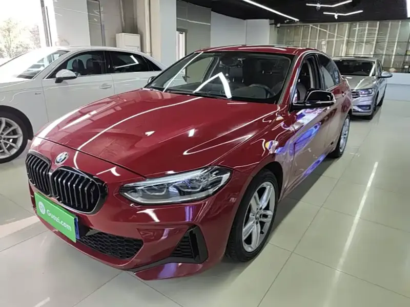 BMW 1 Series, 2021