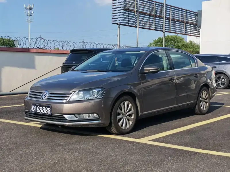 Volkswagen Magotan, 2015