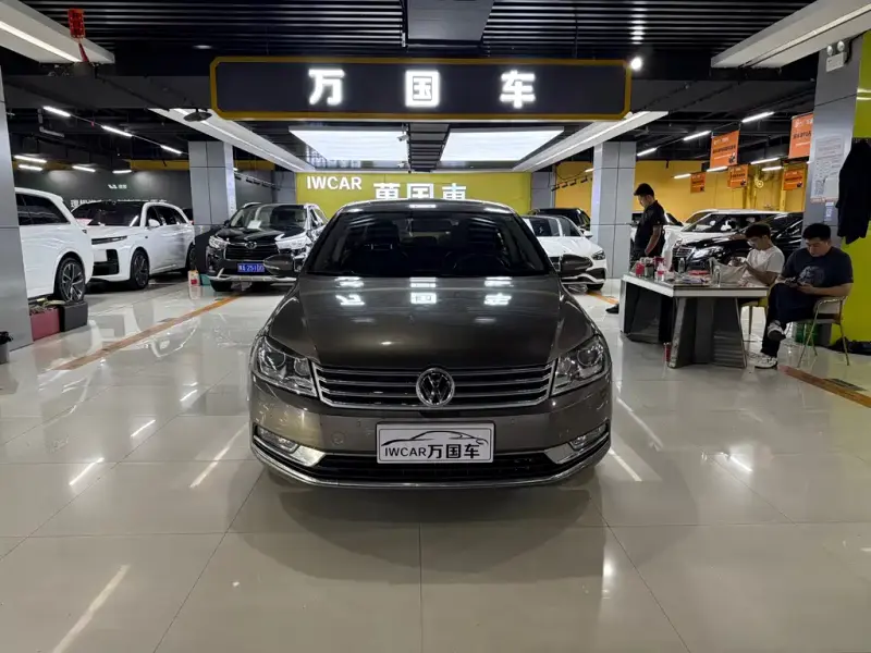 Volkswagen Magotan, 2014