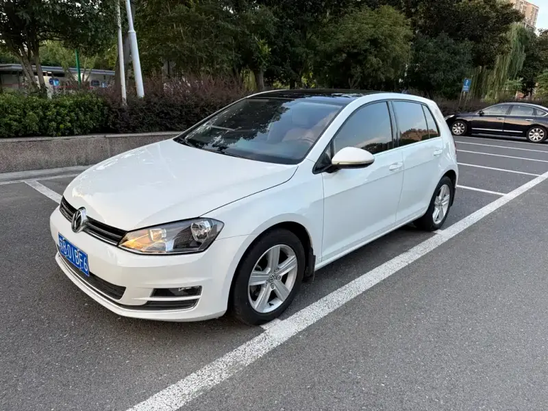 Volkswagen Golf, 2015