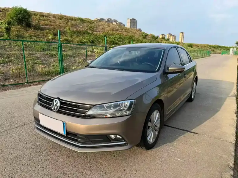 Volkswagen Sagitar, 2016