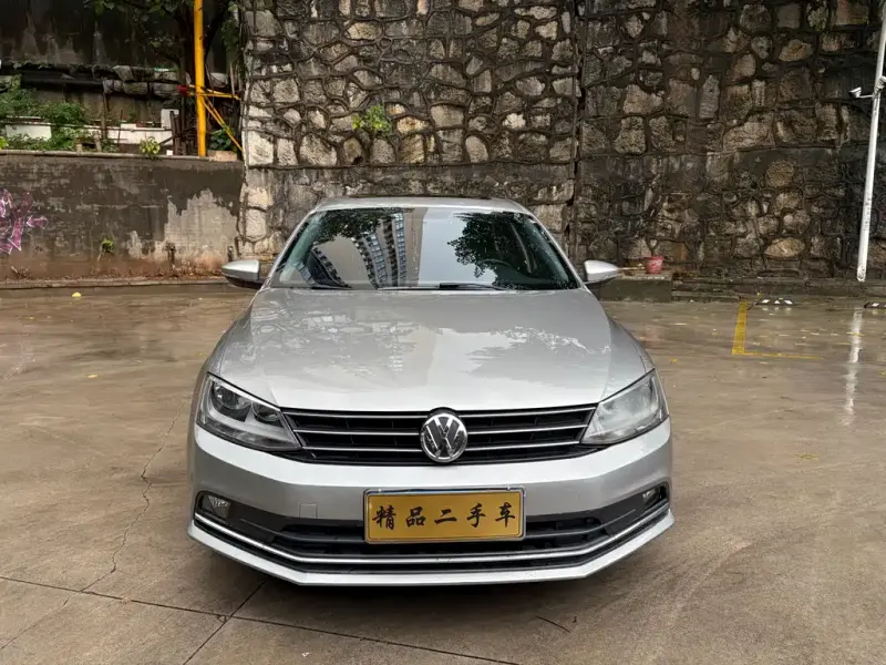 Volkswagen Sagitar, 2016