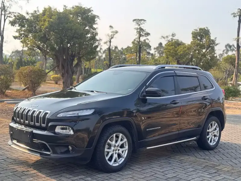 Jeep Cherokee, 2019
