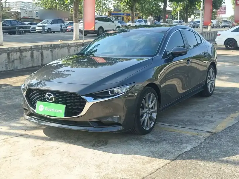 Mazda 3 Axela, 2023