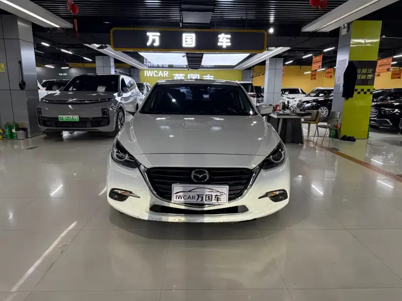Mazda 3 Axela, 2019