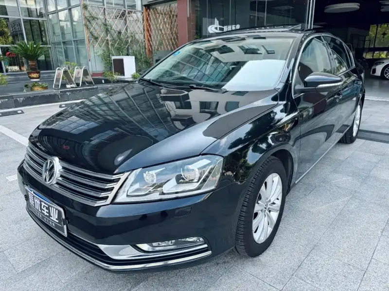 Volkswagen Magotan, 2015