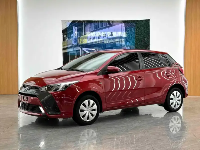 Toyota Yaris L, 2020