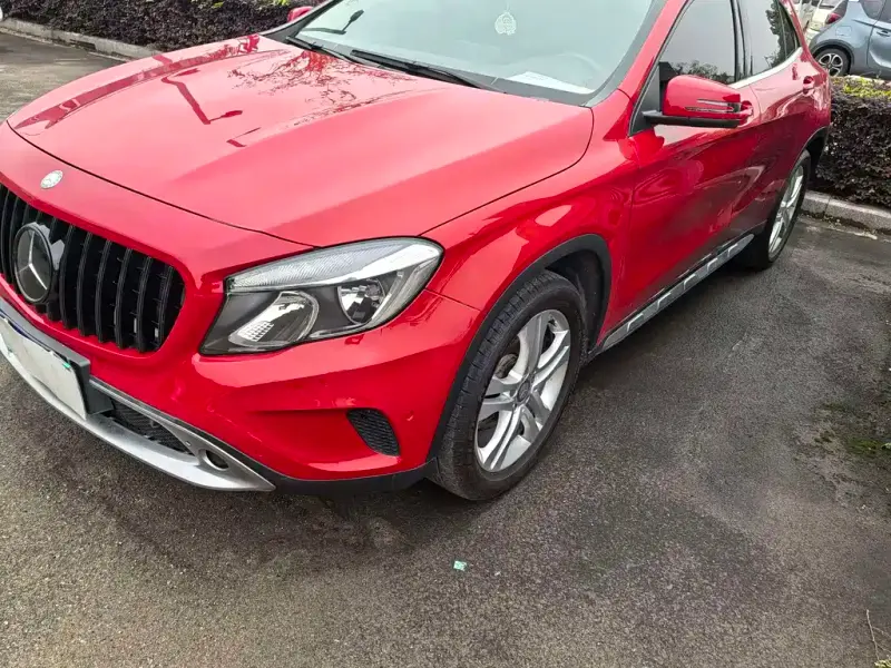 Mercedes-Benz GLA, 2016