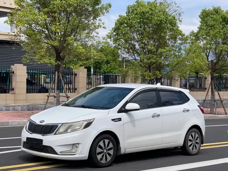 Kia K2, 2015
