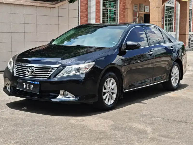 Toyota Camry, 2014