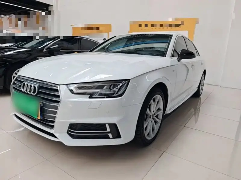 Audi A4L, 2018