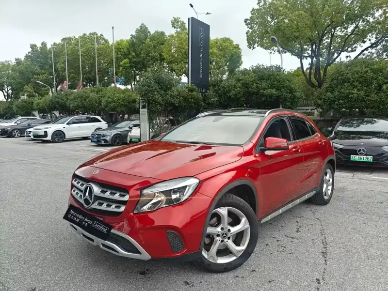 Mercedes-Benz GLA, 2018