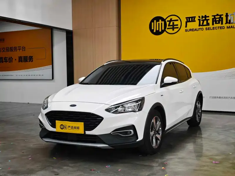 Ford Focus Active, 2020