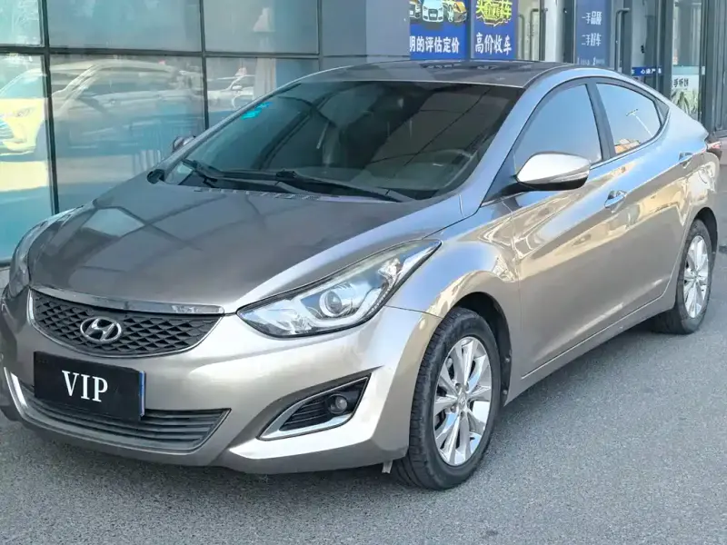 Hyundai Elantra Langdong, 2016