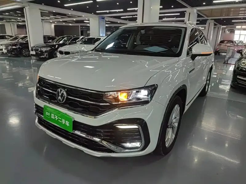 Volkswagen X Volkswagen Tayron X 2020 330TSI 2WD Premium Connected Edition, 2021 — фото 1