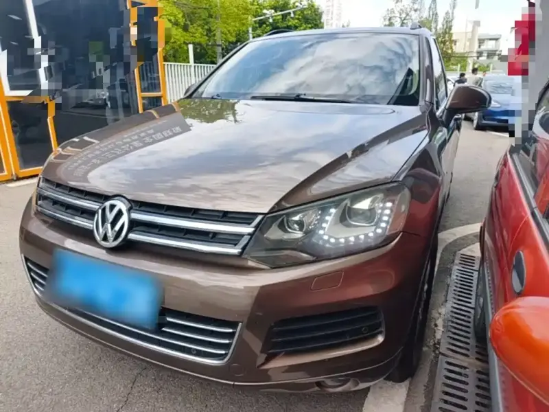 Volkswagen Touareg, 2015